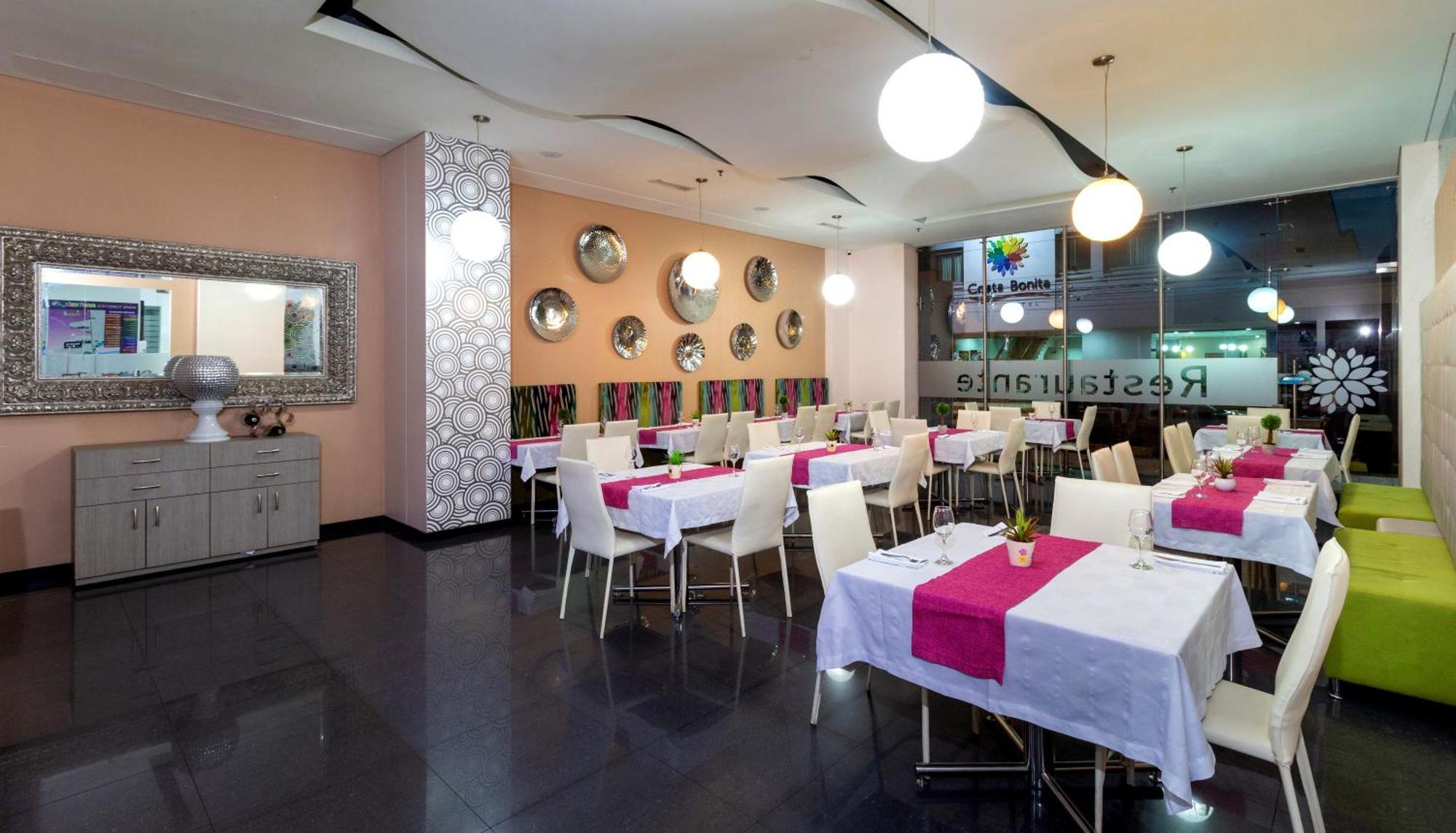 Hotel Baroca Монтерия Экстерьер фото